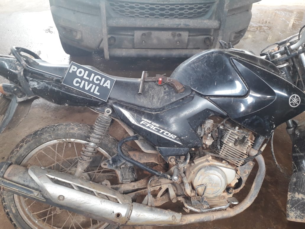 POLÍCIA CIVIL APREENDE ARMA CASEIRA COM CARTUCHO E RECUPERA MOTO ROUBADA EM TARTARUGALZINHO